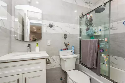 327 N 7th Avenue, Mount Vernon, NY 10550 - Photo 14