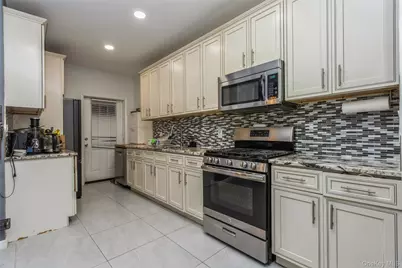 327 N 7th Avenue, Mount Vernon, NY 10550 - Photo 20