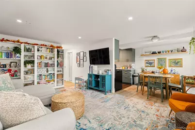 60 Jervis Avenue #60, Farmingdale, NY 11735 - Photo 4