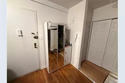 76-26 113 Street #6 H, Forest Hills, NY 11375 - Photo 8