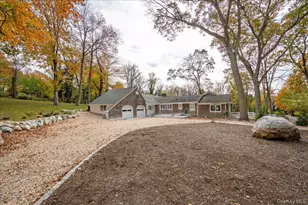 117 Locust Ln, Northport, NY 11768 - Photo 16