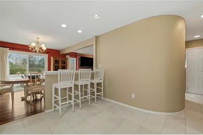 85 Woodlake Drive W, Woodbury, NY 11797 - Photo 20