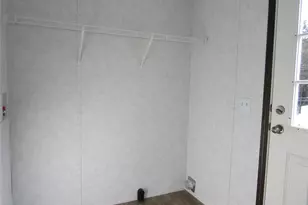 525 57 Riverleigh Ave, Riverhead, NY 11901 - Photo 14