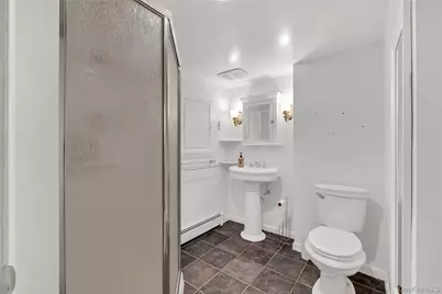 124 Fleets Cove Road, Huntington, NY 11743 - Photo 28