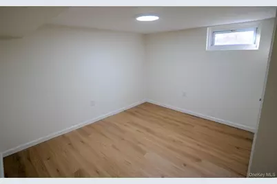 38 Arlene Drive, Brentwood, NY 11717 - Photo 32