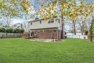 77 Marvin Lane, Commack, NY 11725 - Photo 24