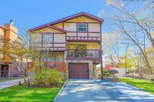 197 Park Dr N, New York, NY 10314 - Photo 2