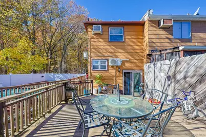 197 Park Drive N, New York, NY 10314 - Photo 10