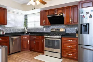 197 Park Dr N, New York, NY 10314 - Photo 14