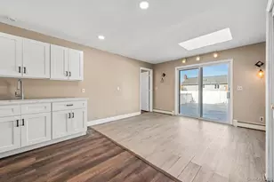 185 Throop St, West Babylon, NY 11704 - Photo 20