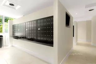 70-25 Yellowstone Blvd, Forest Hills, NY 11375 - Photo 4