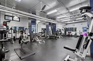 70-25 Yellowstone Blvd, Forest Hills, NY 11375 - Photo 28