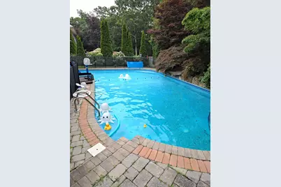 6 Laurel Crescent, Manorville, NY 11949 - Photo 44