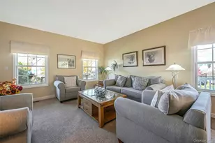 6 Laurel Crescent, Manorville, NY 11949 - Photo 14