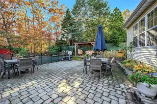 6 Laurel Crescent, Manorville, NY 11949 - Photo 40