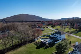 107 Denniston Dr, New Windsor, NY 12553 - Photo 36