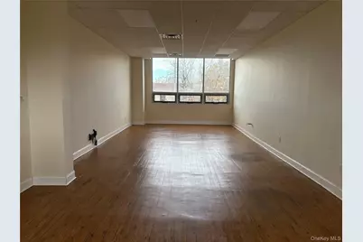 192-14 Northern Boulevard, Flushing, NY 11358 - Photo 4