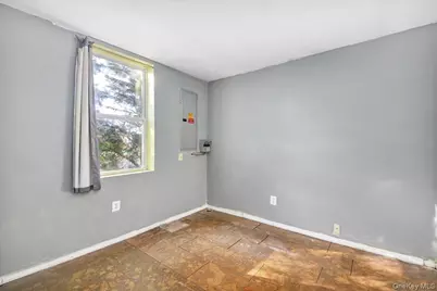 19 Biscayne Drive, Selden, NY 11784 - Photo 22