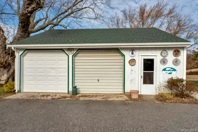 1760 Albertson Lane, Greenport, NY 11944 - Photo 22