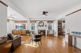 115 Wicks Ln, Malverne, NY 11565 - Photo 8