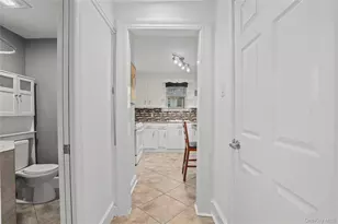 69 Clinton Ave, New Rochelle, NY 10801 - Photo 20