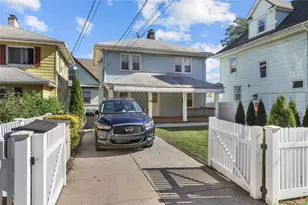 69 Clinton Ave, New Rochelle, NY 10801 - Photo 2