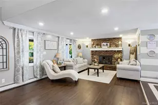 37 Lakeside Ave, Lake Grove, NY 11755 - Photo 4