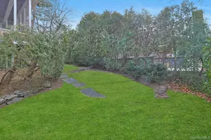 12 Cross Hill Rd, Eastchester, NY 10709 - Photo 10