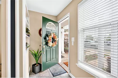 14 Harbor Pointe Drive, Haverstraw, NY 10927 - Photo 4