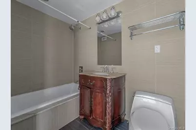 13338 Sanford Avenue #11C, Flushing, NY 11355 - Photo 22