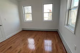 216-25 136th Rd, Springfield Gardens, NY 11413 - Photo 18