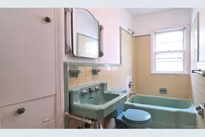 49 - 51 Ridgewood Avenue, Yonkers, NY 10704 - Photo 10