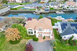 2729 Shore Dr, Merrick, NY 11566 - Photo 26