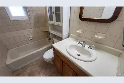 214 Church Street, Poughkeepsie, NY 12601 - Photo 10