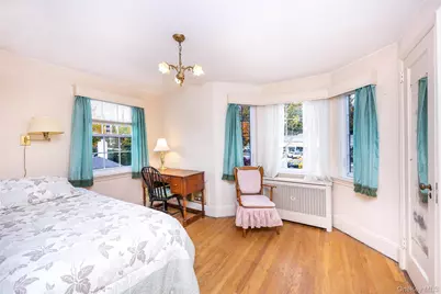 65 Old Mill Road, Manhasset, NY 11030 - Photo 12