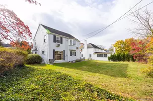 65 Old Mill Rd, Manhasset, NY 11030 - Photo 16