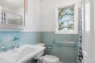 14 Flax Pond Woods Rd, Setauket, NY 11733 - Photo 28