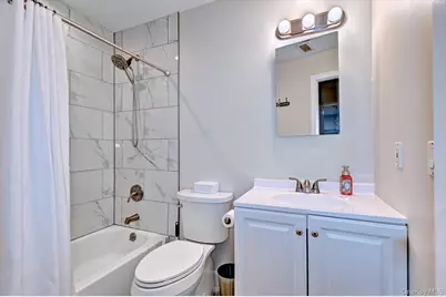 967 Skyline Drive, Coram, NY 11727 - Photo 10