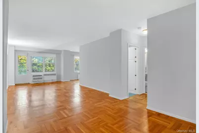 281 Garth Road #C3J, Scarsdale, NY 10583 - Photo 8