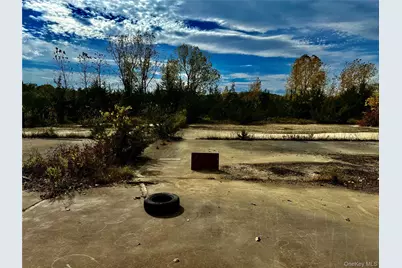 2 Merle Avenue, Hudson, NY 11944 - Photo 2