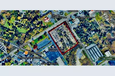 2 Merle Avenue, Hudson, NY 11944 - Photo 1