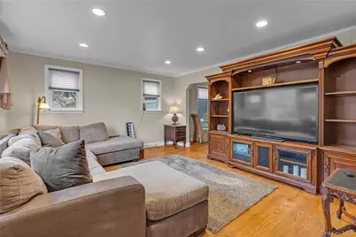 263 Melville Road, Huntington, NY 11746 - Photo 4