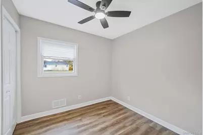 111 Merrill Street, Brentwood, NY 11717 - Photo 22