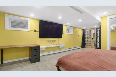 88-44 202nd Street, Hollis, NY 11423 - Photo 16