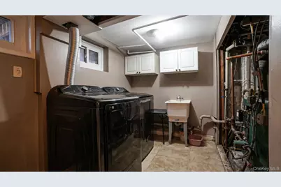 88-44 202nd Street, Hollis, NY 11423 - Photo 18