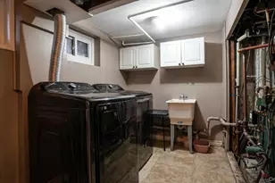 88-44 202nd St, Hollis, NY 11423 - Photo 18