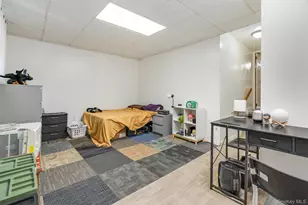 904 Dean Ave, Bronx, NY 10465 - Photo 28