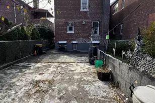 915 E 222nd St, Bronx, NY 10469 - Photo 2