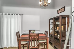 650 Newbridge Rd, East Meadow, NY 11554 - Photo 4