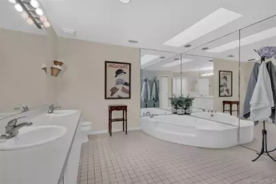 4 Club Drive N #4, Jericho, NY 11753 - Photo 18